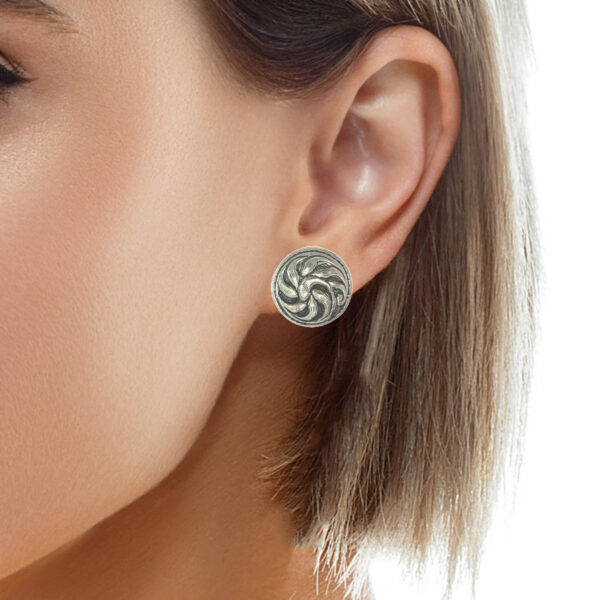 Elegant Silver Swirl Earrings