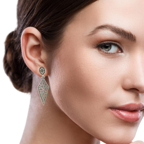 Elegant Geometric Silver Earrings