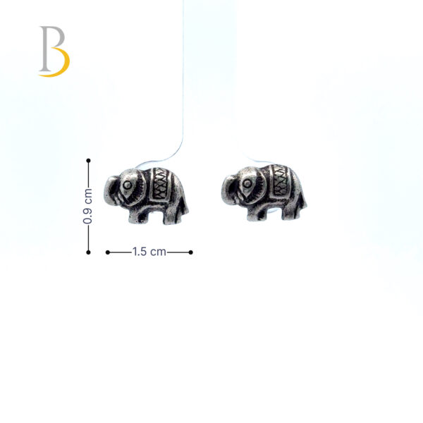 Elegant Elephant Earring Design