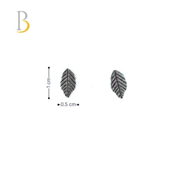 Elegant Leaf Design Earrings