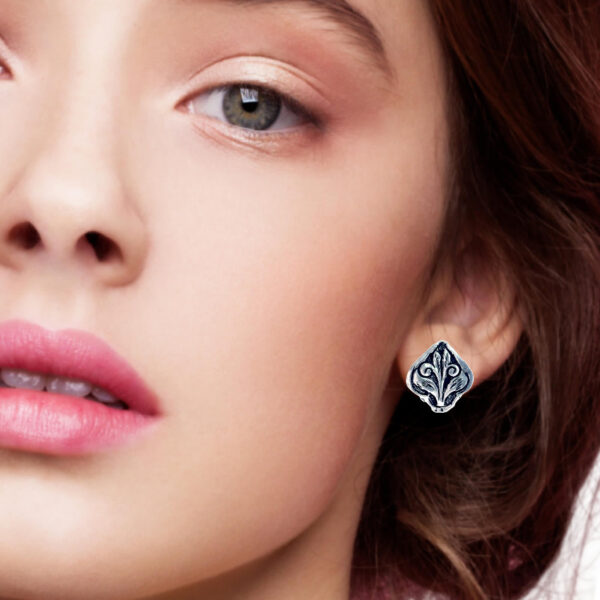 Elegant Silver Floral Earrings