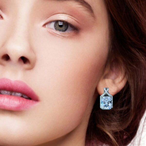 Elegant Swarovski Diamond Earrings