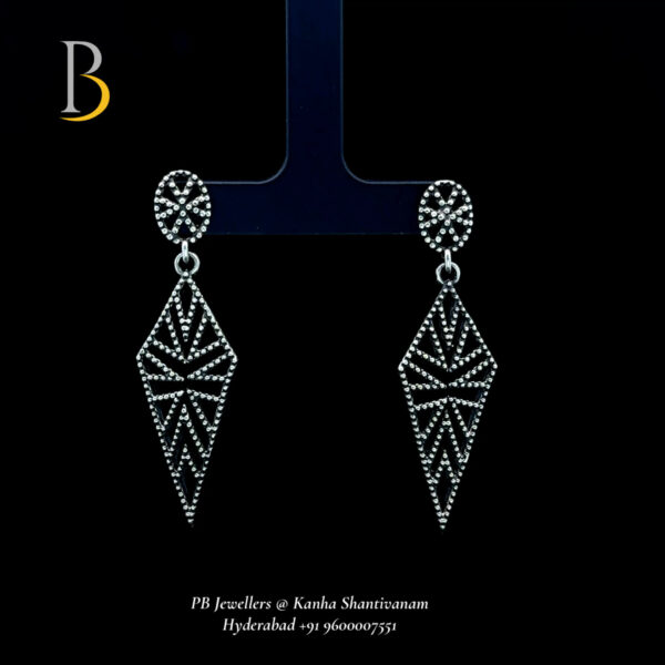 Elegant Geometric Silver Earrings