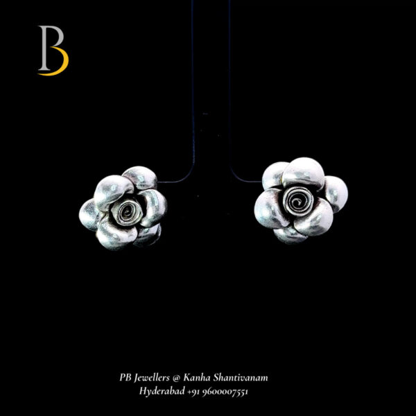Elegant Floral Silver Earrings