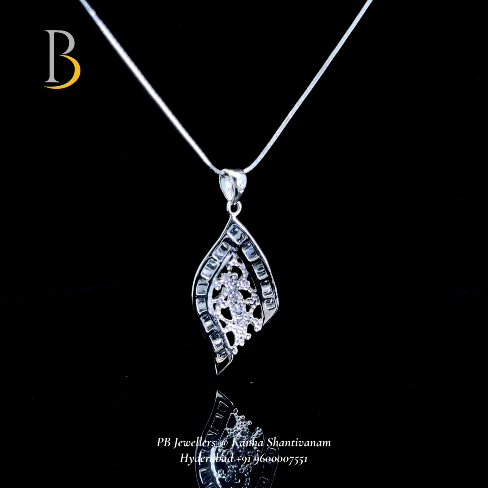92.5 Sterling Silver Cubic Zirconia Leaf Pendant β¨