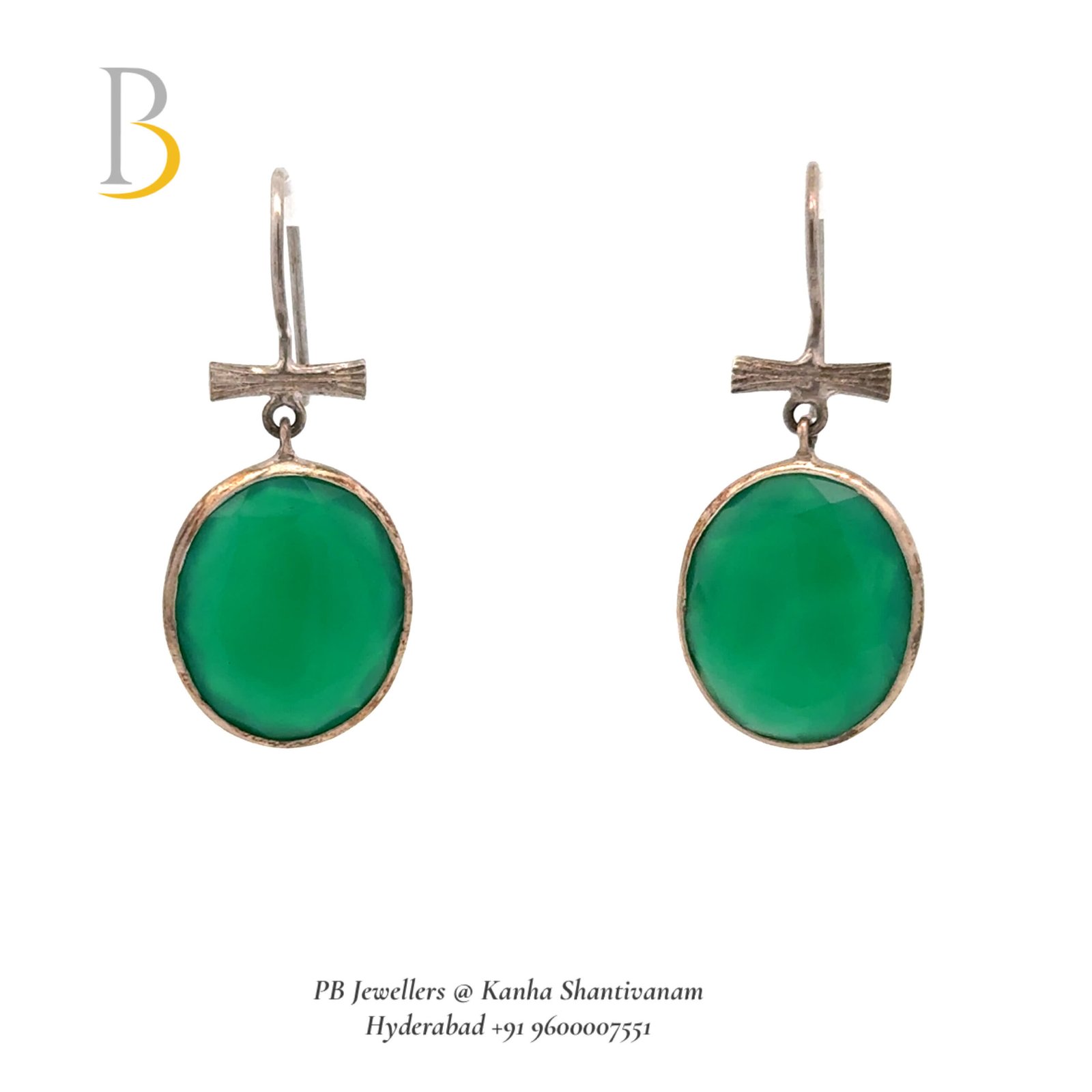 92.5 Sterling Silver Green Onyx Oval Drop Earrings ✨