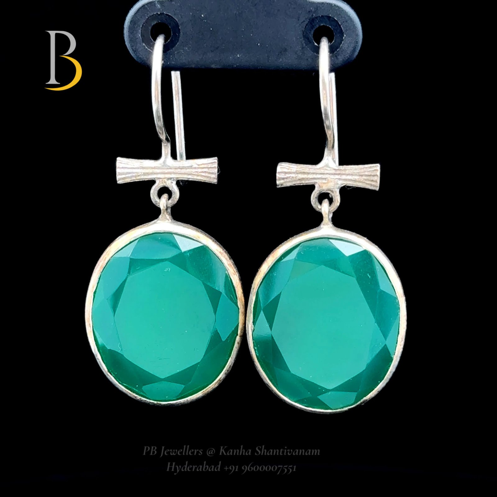 92.5 Sterling Silver Green Onyx Oval Drop Earrings ✨