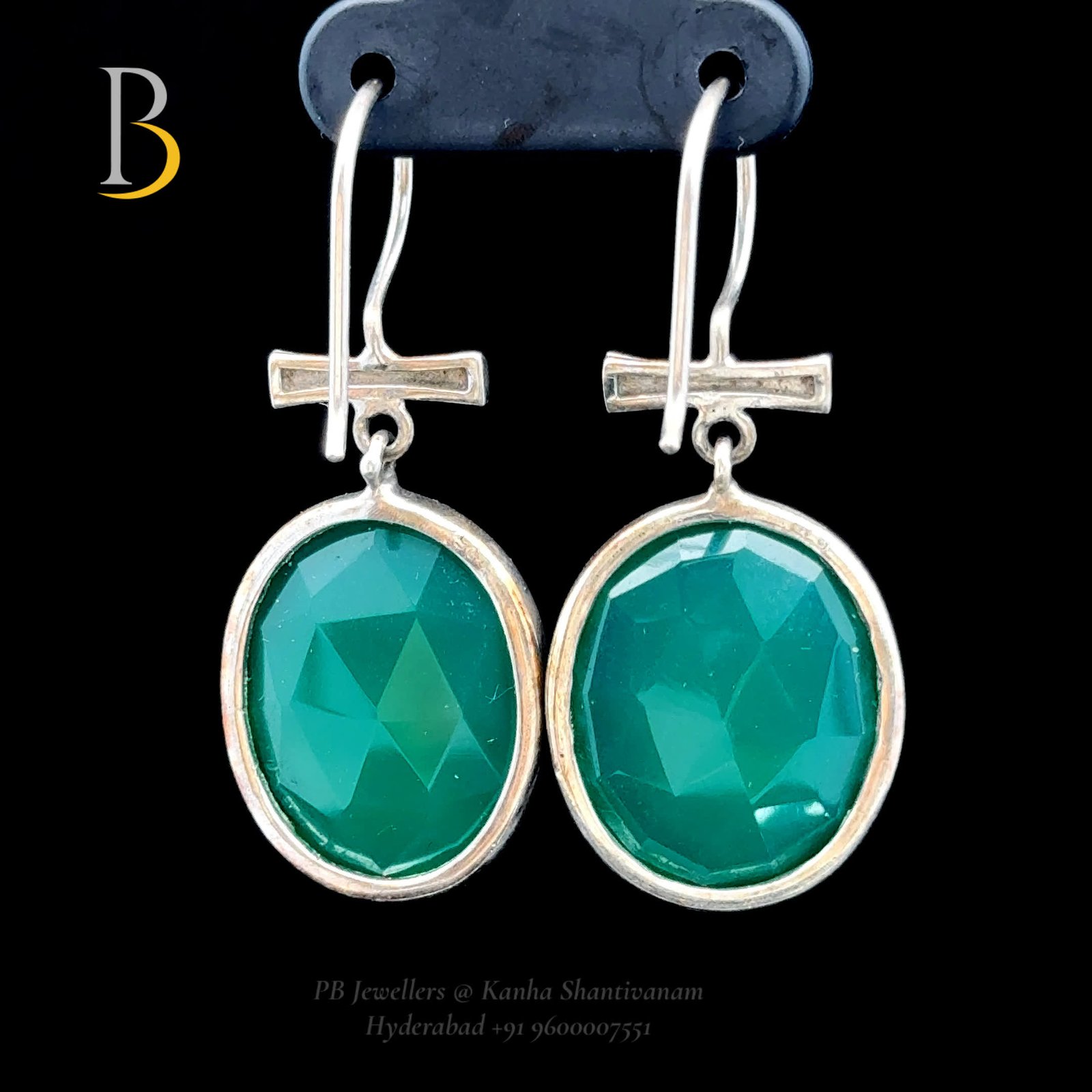 92.5 Sterling Silver Green Onyx Oval Drop Earrings ✨