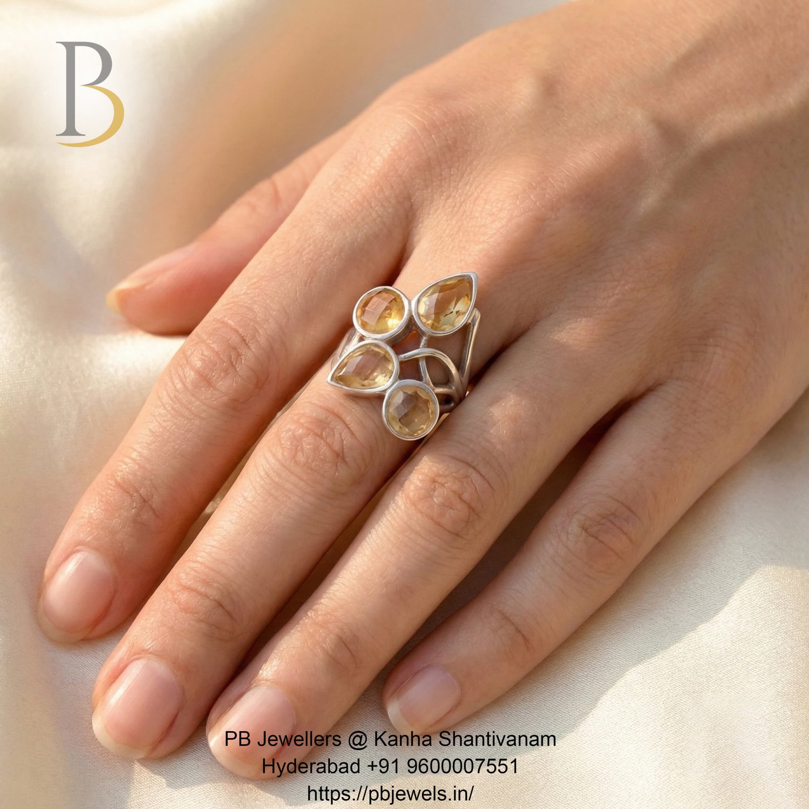 92.5 Silver Citrine Cluster Ring ✨