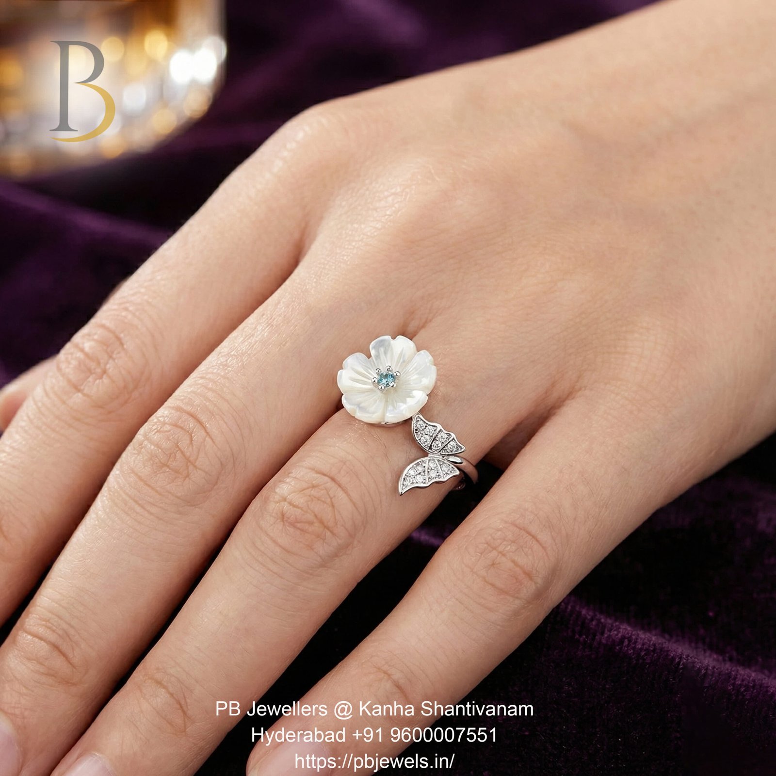 92.5 Silver Mother of Pearl Adjustable Ring ✨