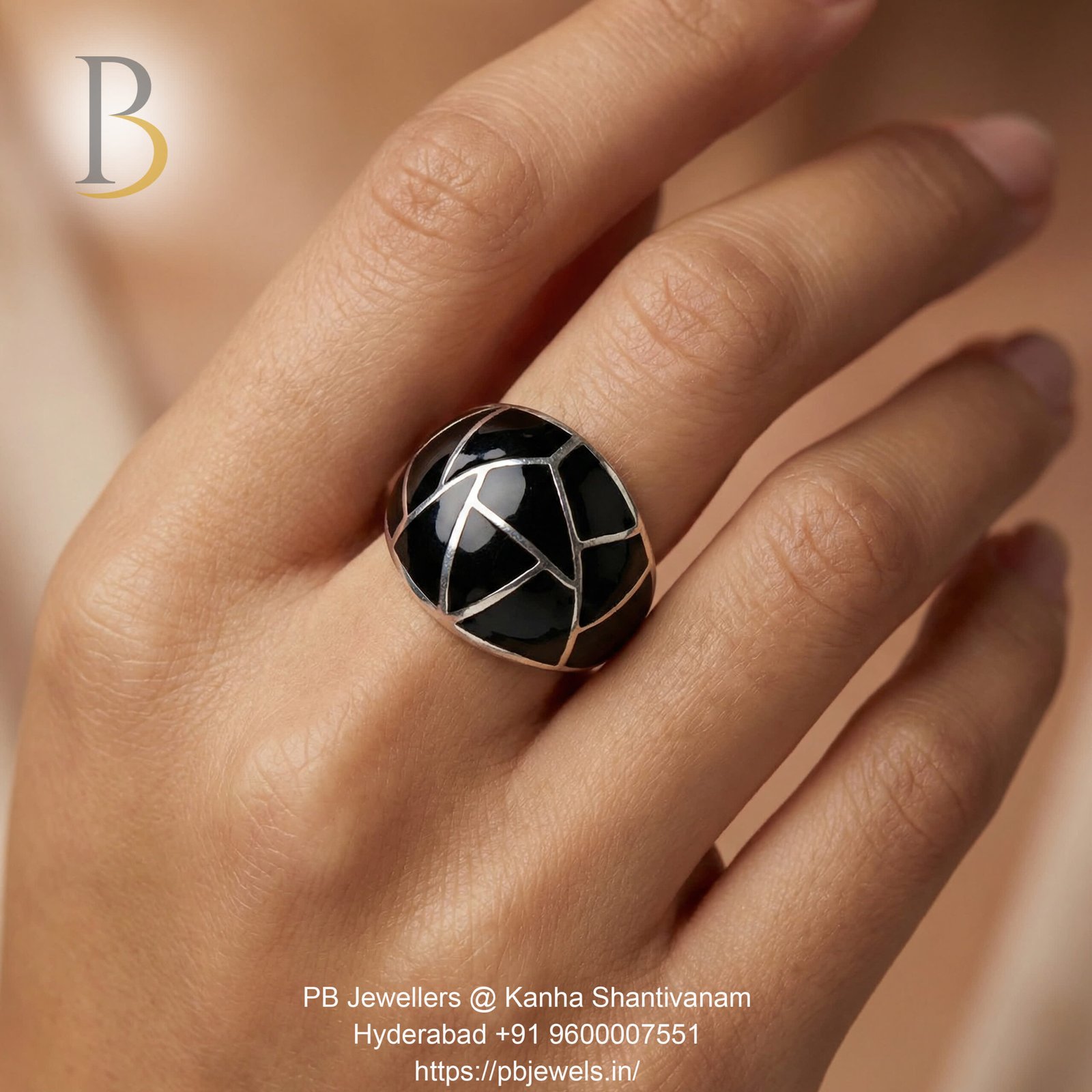 92.5 Silver Mother of Pearl Ring ✨